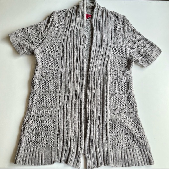 Merona Sweaters - Merona Light Gray Crocheted Short Sleeve Women's Cowl Neck Sweater - Size Small